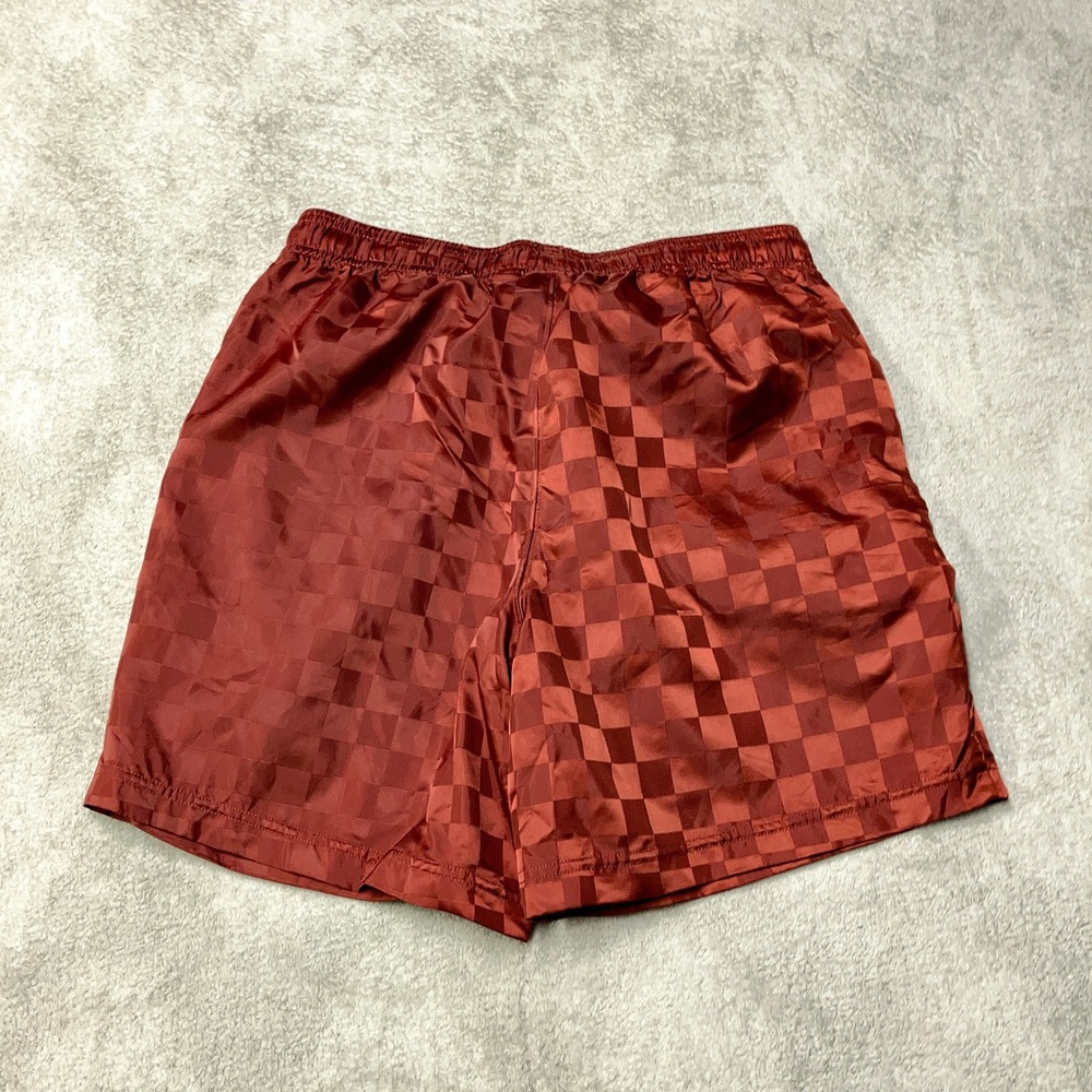Vintage Y2K Umbro Shiny Checkered Soccer Shorts 100% Nylon Red Dazzle 5" Mens M - Picture 2 of 8